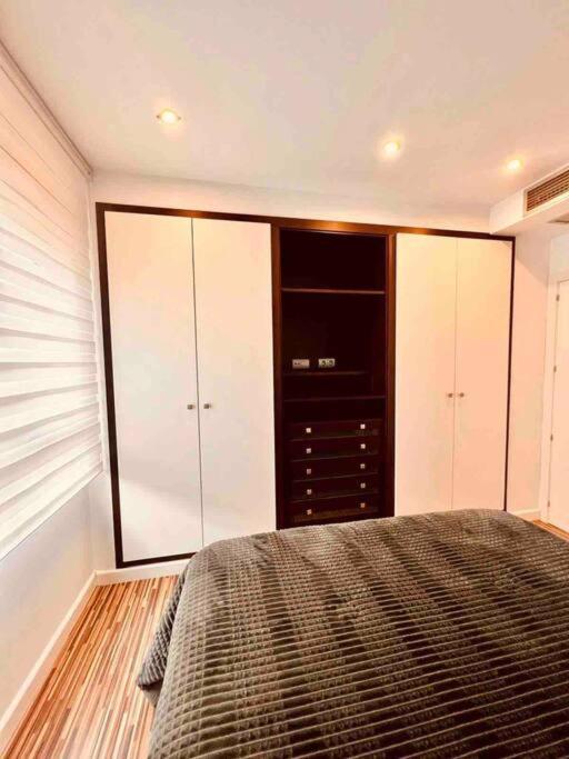 شقة Apartamento Centrico Con Plaza De Garaje Y Piscina مرسية المظهر الخارجي الصورة