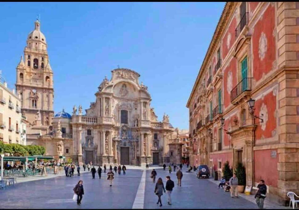 شقة Apartamento Centrico Con Plaza De Garaje Y Piscina مرسية المظهر الخارجي الصورة